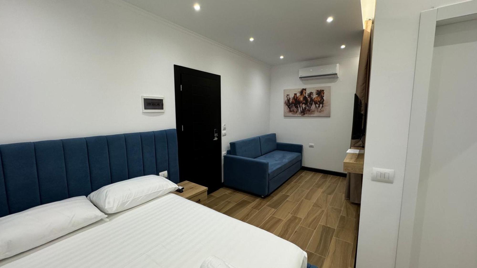 Hotel Bizant Permet Luaran gambar