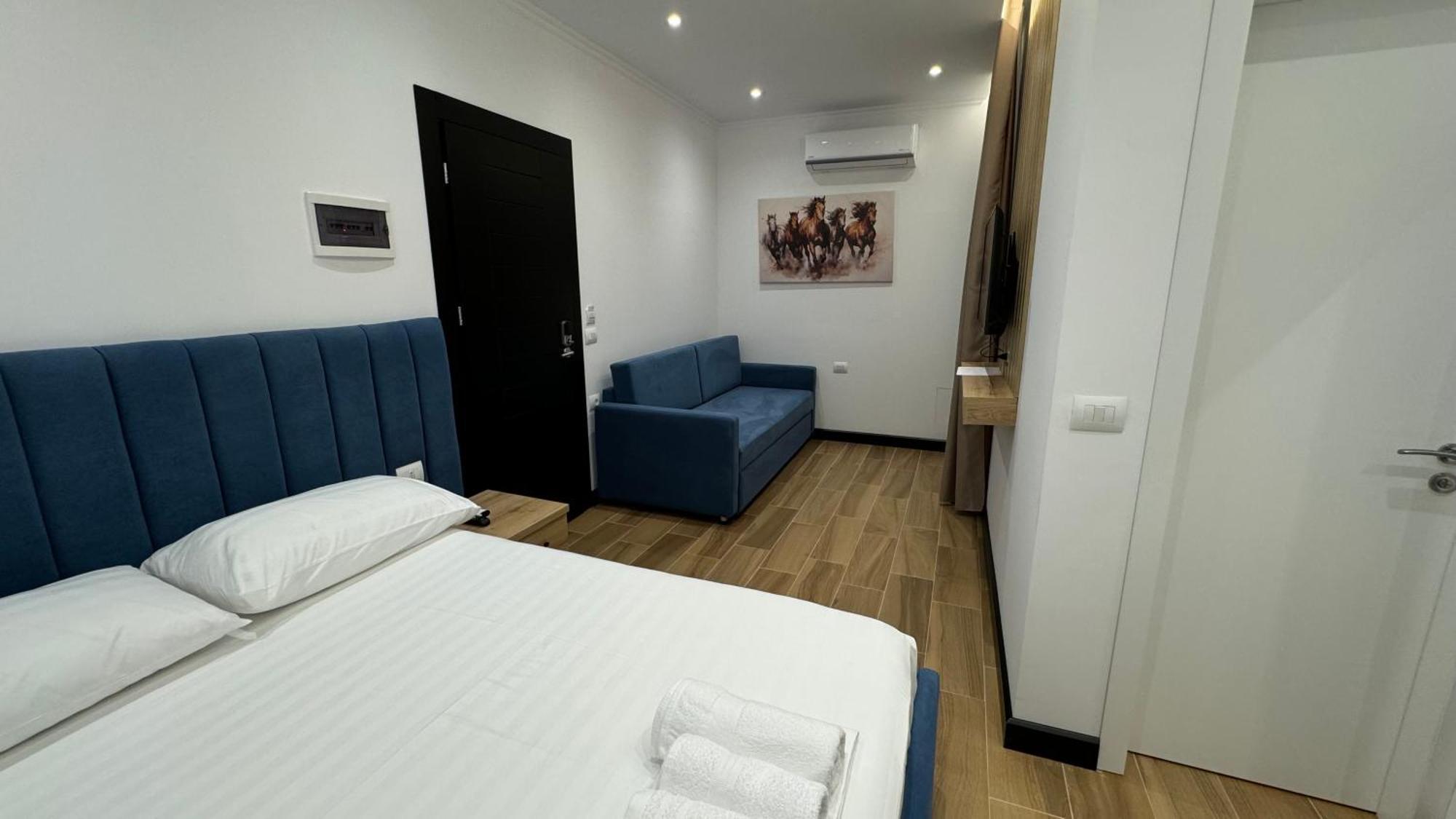 Hotel Bizant Permet Luaran gambar
