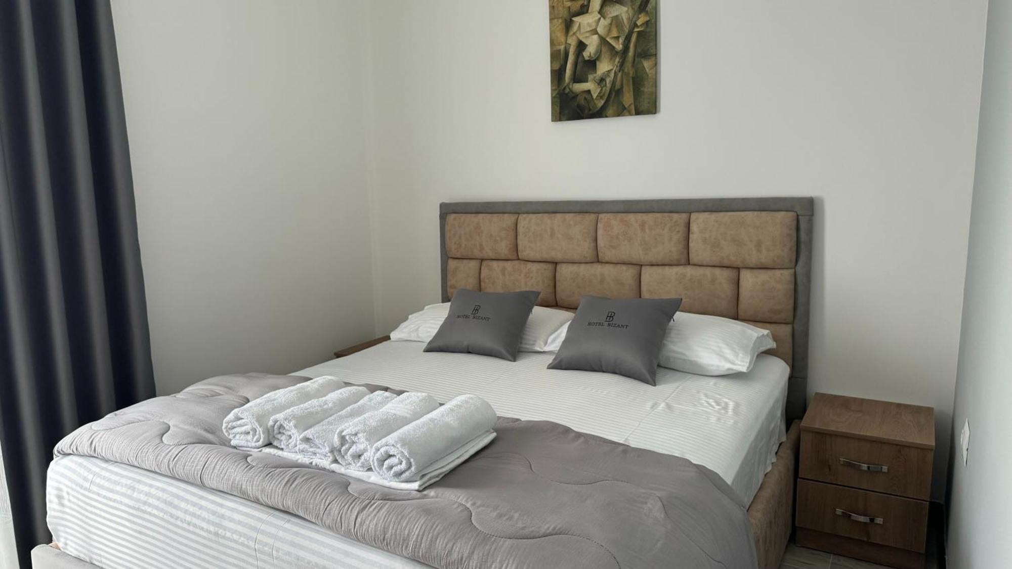 Hotel Bizant Permet Luaran gambar